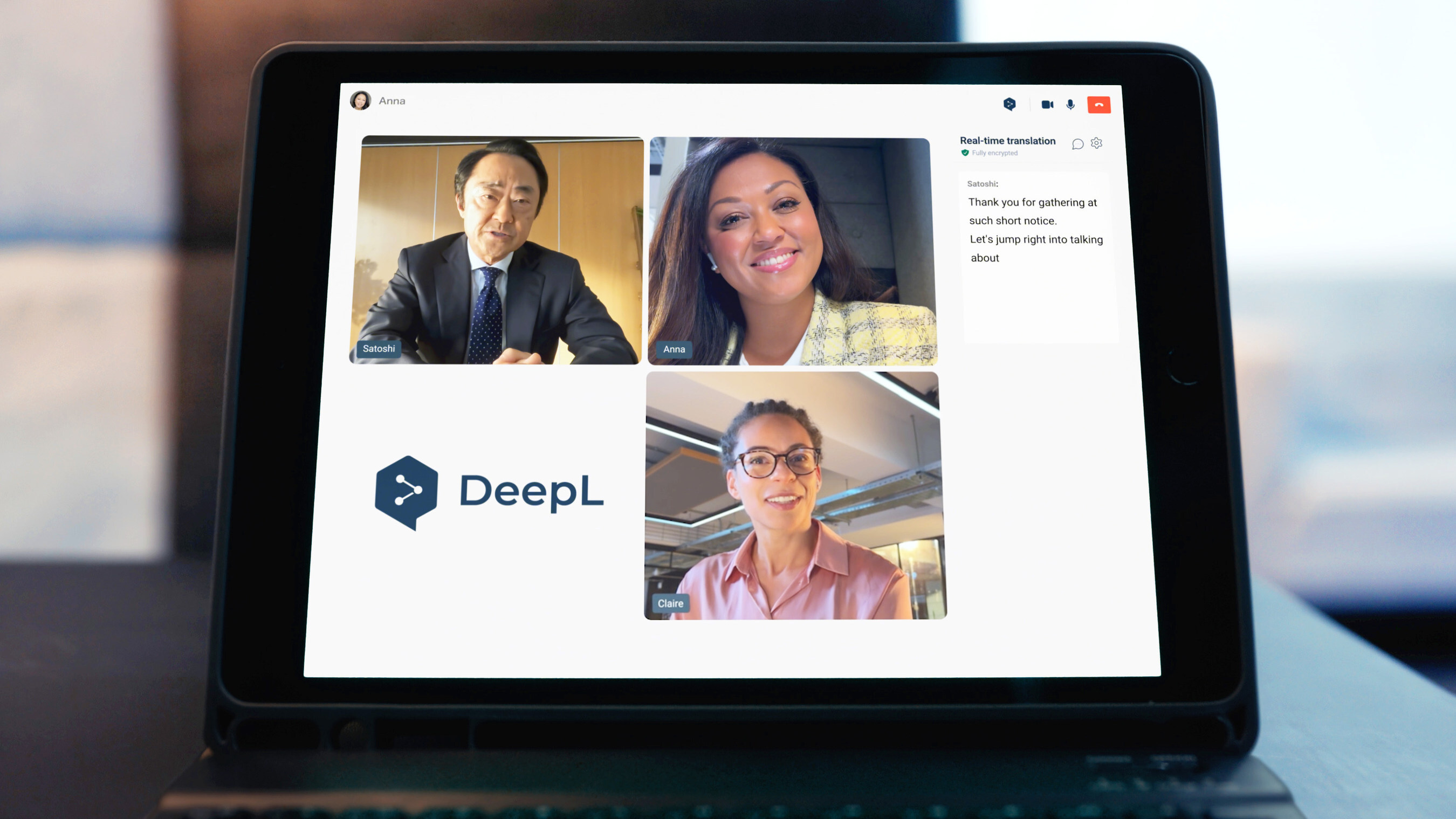 DeepL：AI智能翻译引领者，以高精度重构跨语言沟通与内容创作新生态<